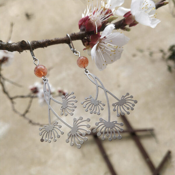 Ocelové náušnice sluneční kámen s květy #3