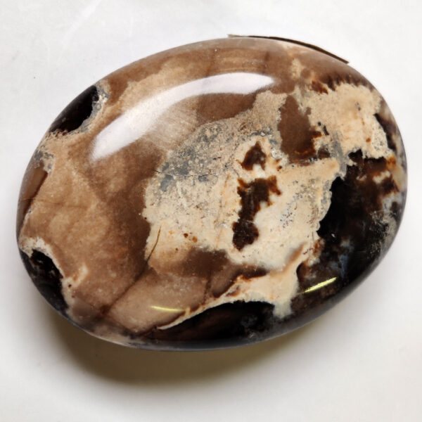 Černý opál tromlovaný kámen #1