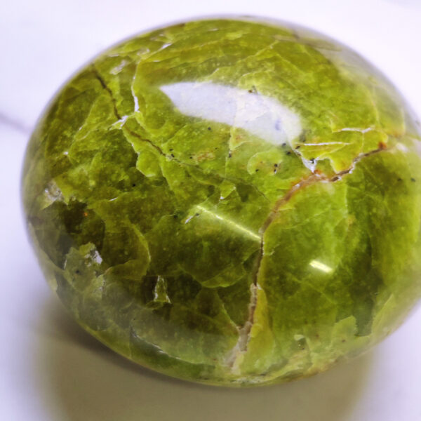 Zelený opál tromlovaný kámen I #3