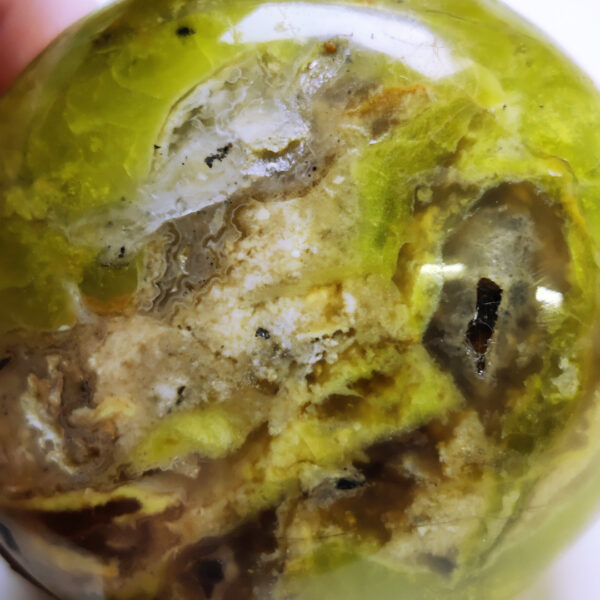 Zelený opál s achátem tromlovaný kámen #5